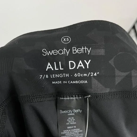 NWT Sweaty Betty All Day 7/8 Length Emboss leggings Black XS Athleisure Active - Picture 8 of 11